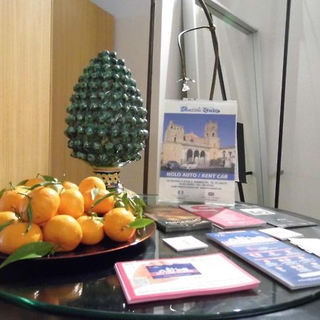 Debellini Design Apartments ปาแลร์โม ภายนอก รูปภาพ
