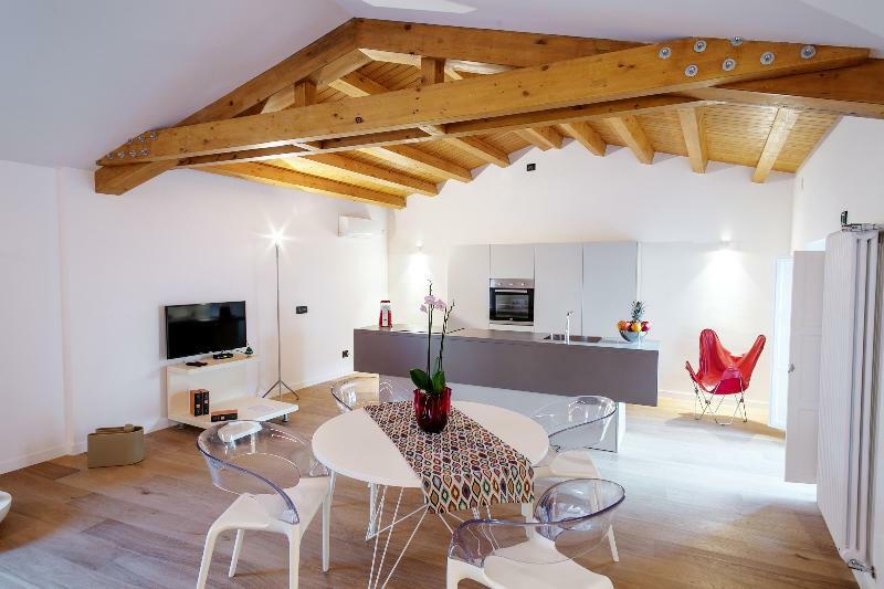 Debellini Design Apartments ปาแลร์โม ภายนอก รูปภาพ